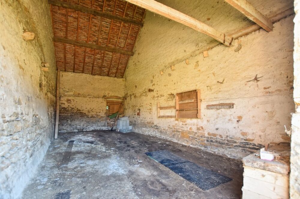 GRANGE de 43 m2 SAINT SERNIN DU PLAIN (71)
