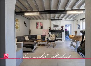  Maison � vendre 8 pi�ces 210 m�