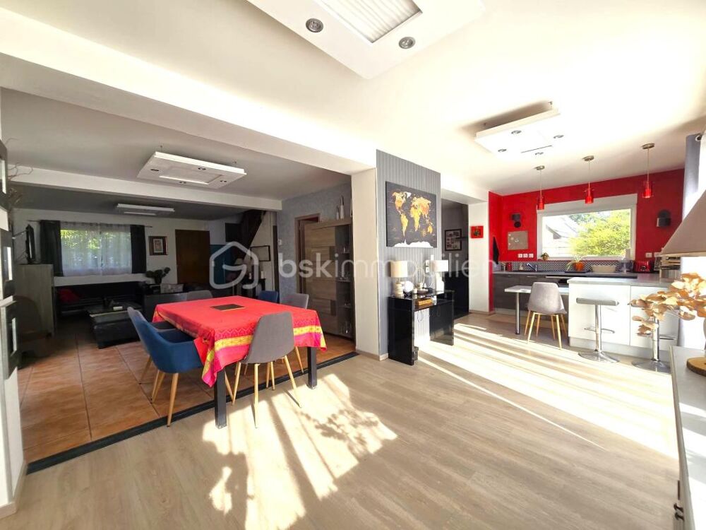 Maison familiale de 142 m² environ  6 chambres