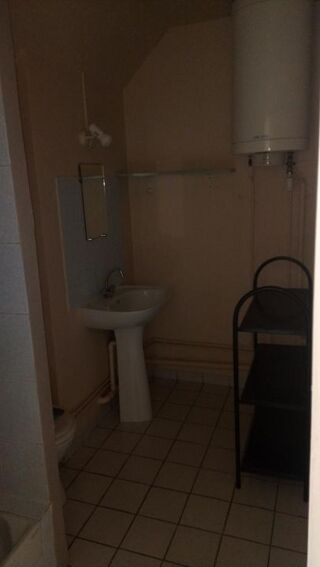  Appartement à louer 1 pièce 26 m²