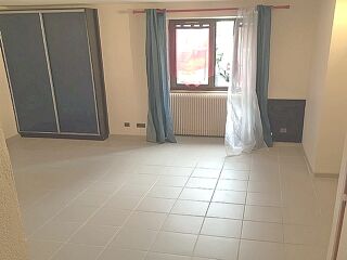  Appartement � louer 1 pi�ce 35 m�