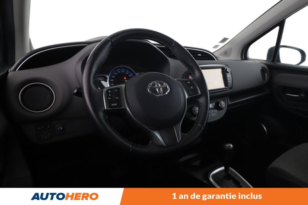 Yaris 1.5 Hybrid Dynamic 5P 100H 2015 occasion 92130 Issy-les-Moulineaux