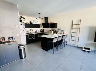  Appartement � vendre 3 pi�ces 78 m�