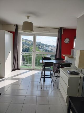  Appartement à louer 1 pièce 28 m²
