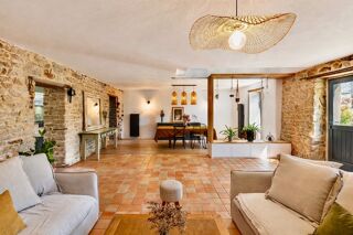  Maison � vendre 9 pi�ces 220 m�