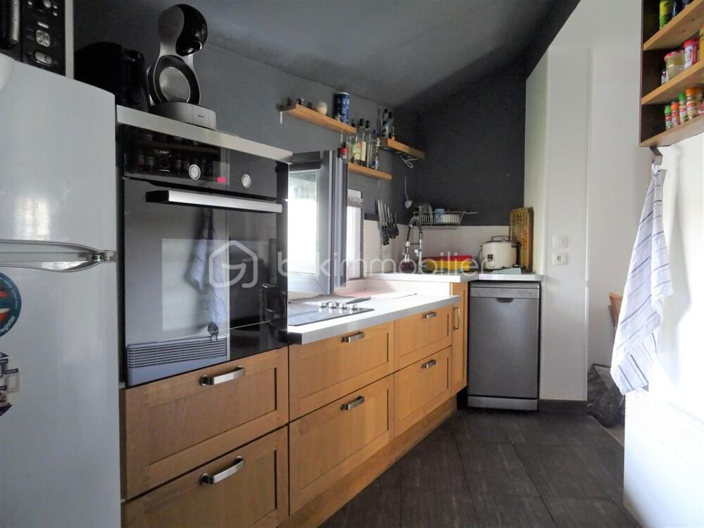 Appartement deux pièces, avec tout le charme d'une maison en plus!