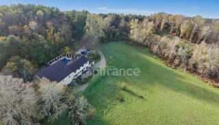  Maison à vendre 15 + pièces 363 m²