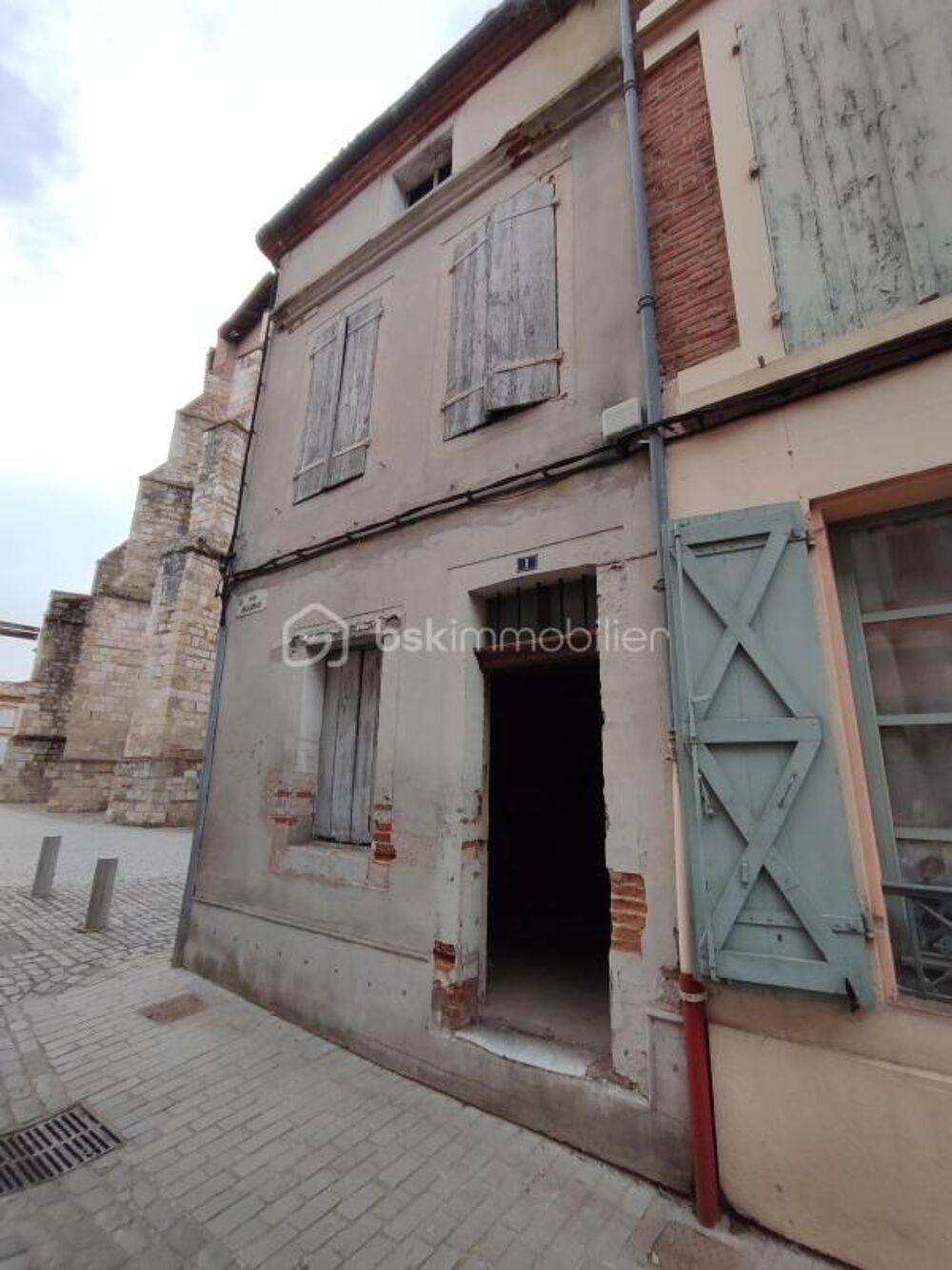 Maison de ville à restaurer