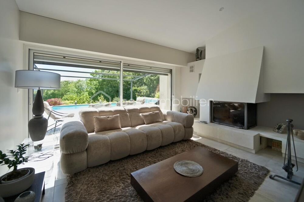 à vendre  Propriété/château Choisy (74330)