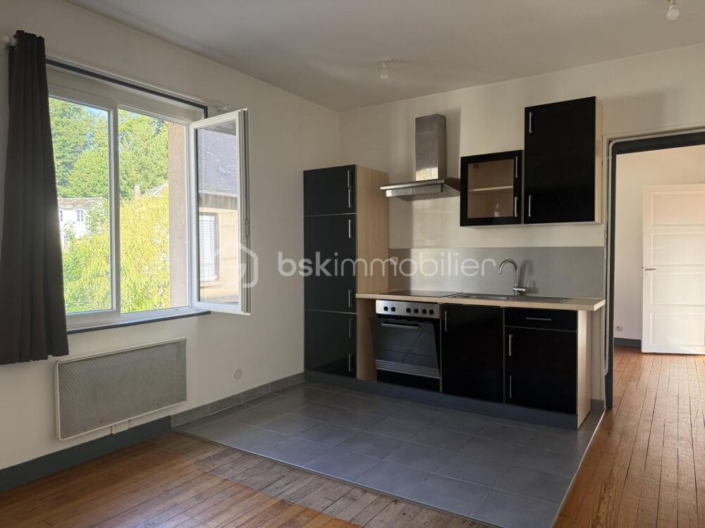 Appartement avec fort potentiel, garage, parking  Lisieux