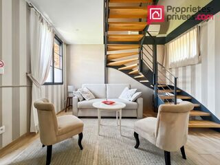  Propri�t�/ch�teau � vendre 15 + pi�ces 570 m�