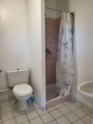  Appartement à louer 1 pièce 25 m²