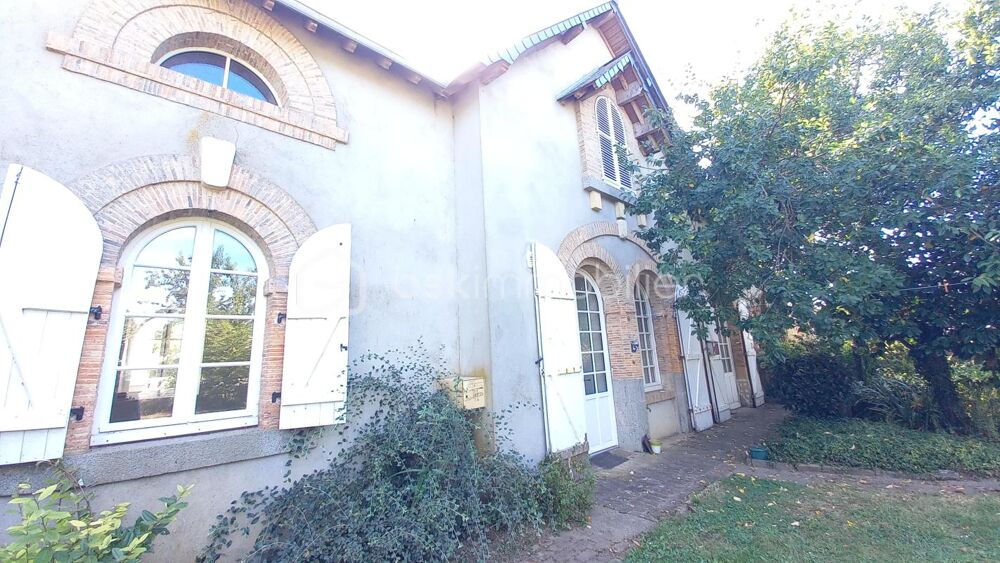 En centre ville, belle maison en pierres, 171 m², 5 chambres