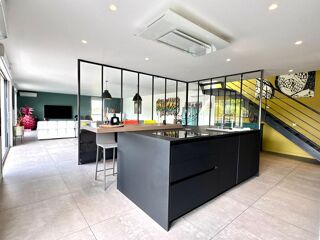  Appartement à vendre 4 pièces 170 m²