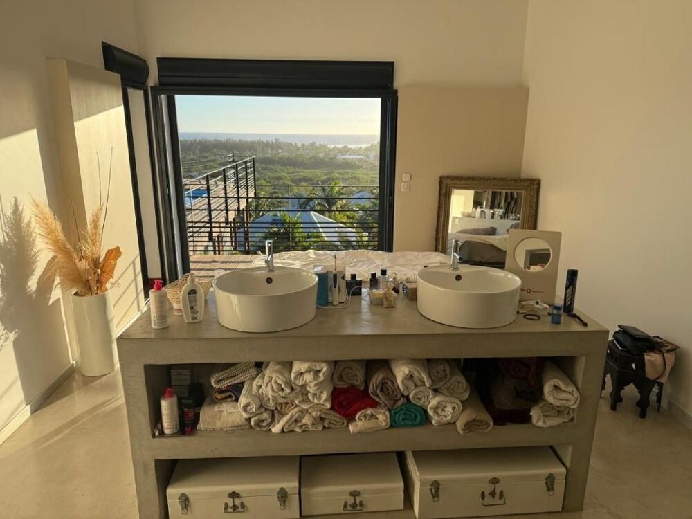 � vendre  Villa Saint-Gilles Les Bains (97434)