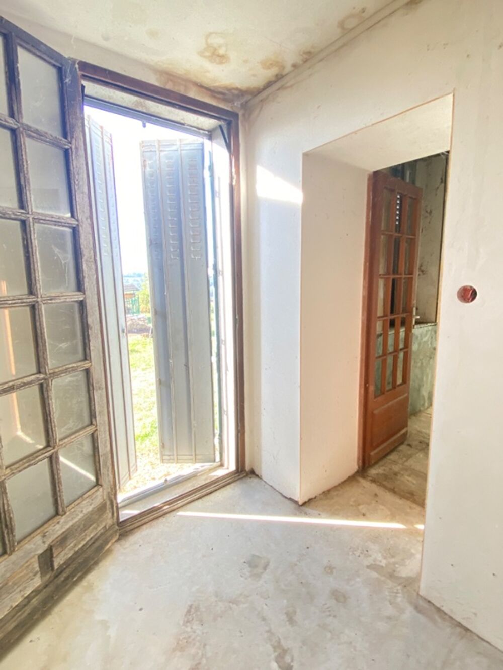 Vente Ferme Fermette 48m2 plain pied 3 pièces 29000€ NOUZEROLLES (23) Nouzerolles