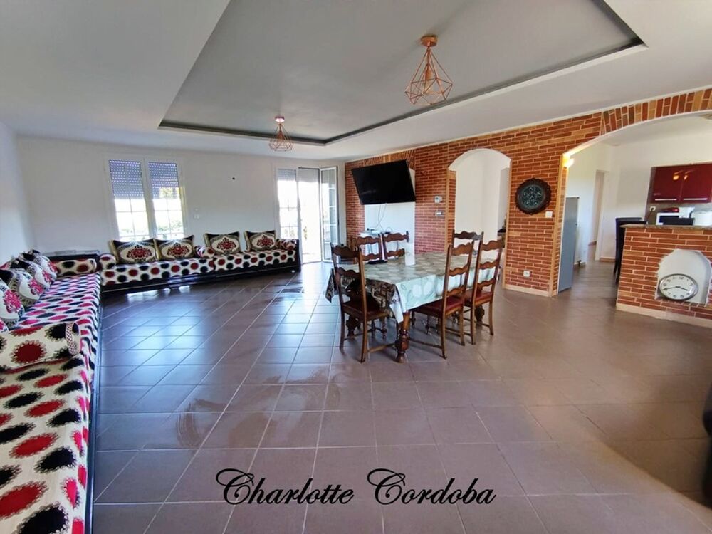 Maison 233 m² avec appartement indépendant - DPE B - Terrain 2000 m² - Feugarolles