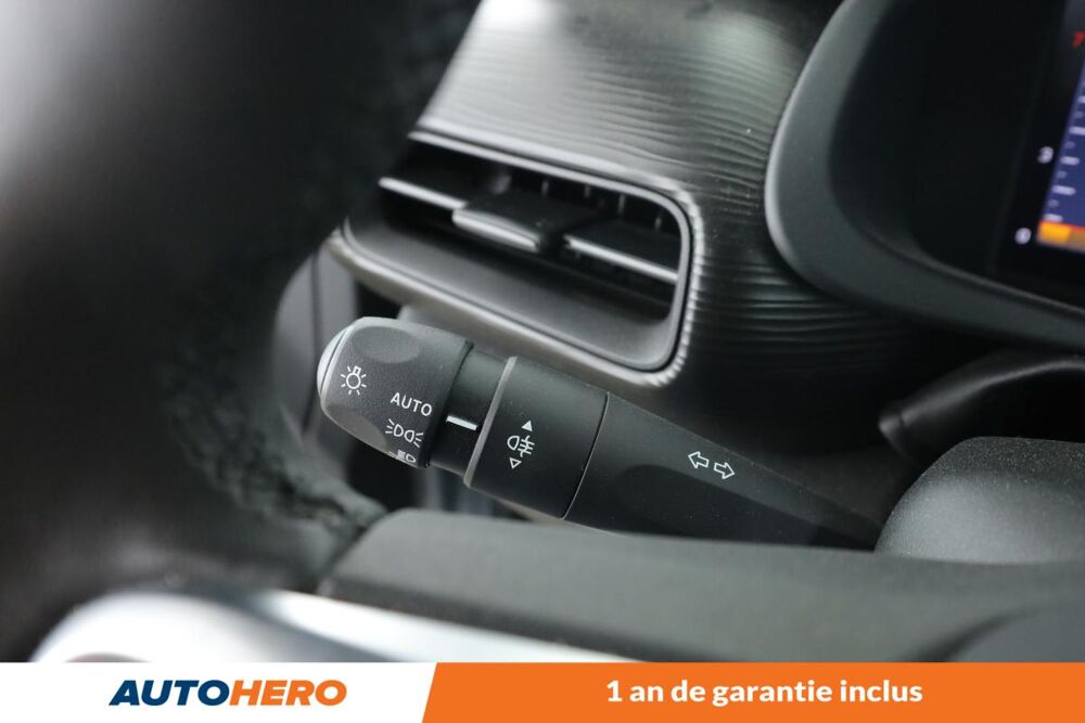 Avenger 1.2 Turbo T3 Altitude 101 ch 2024 occasion 92130 Issy-les-Moulineaux