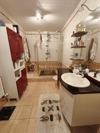  Maison � vendre 10 pi�ces 221 m�