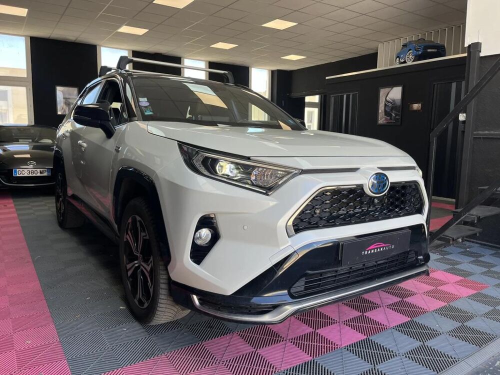RAV 4 Plug-In Hybrid AWD Collection 2020 occasion 06700 Saint Laurent Du Var