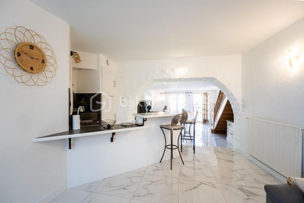 Vente Maison SAINT-ALBAN-DE-ROCHE – MAISON DE VILLAGE DE CARACTÈRE VENDUE MEUBLÉE Saint alban de roche