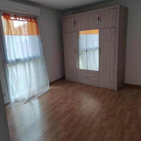  Appartement  louer 2 pices 56 m