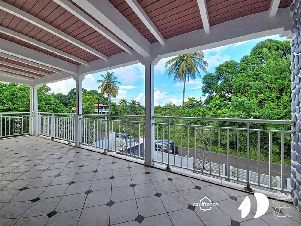 Location Appartement Appartement F3 + 2 pi�ces � Conodor Sainte-Rose Sainte rose