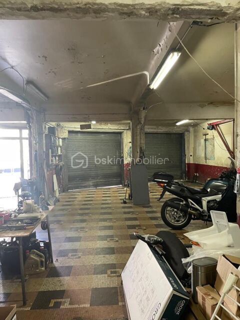   Murs à Vendre d'un local de 120 m² à Issy Les Moulineaux 