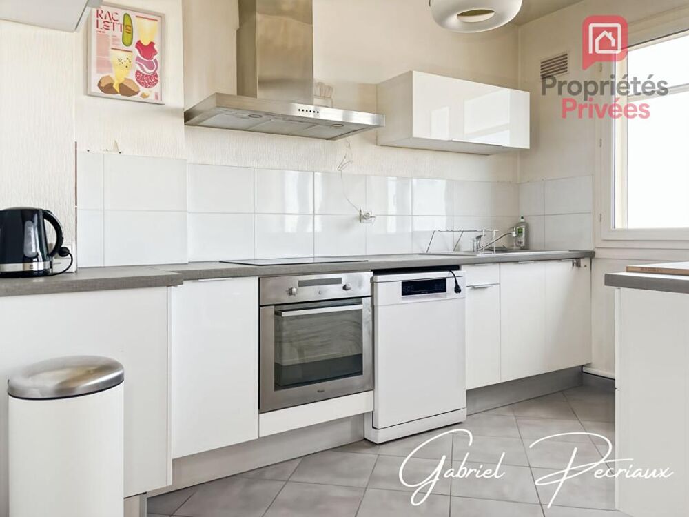 Vente Appartement Appartement Troyes 3 pièce(s) 64.64 m2 avec 2 balcons Troyes