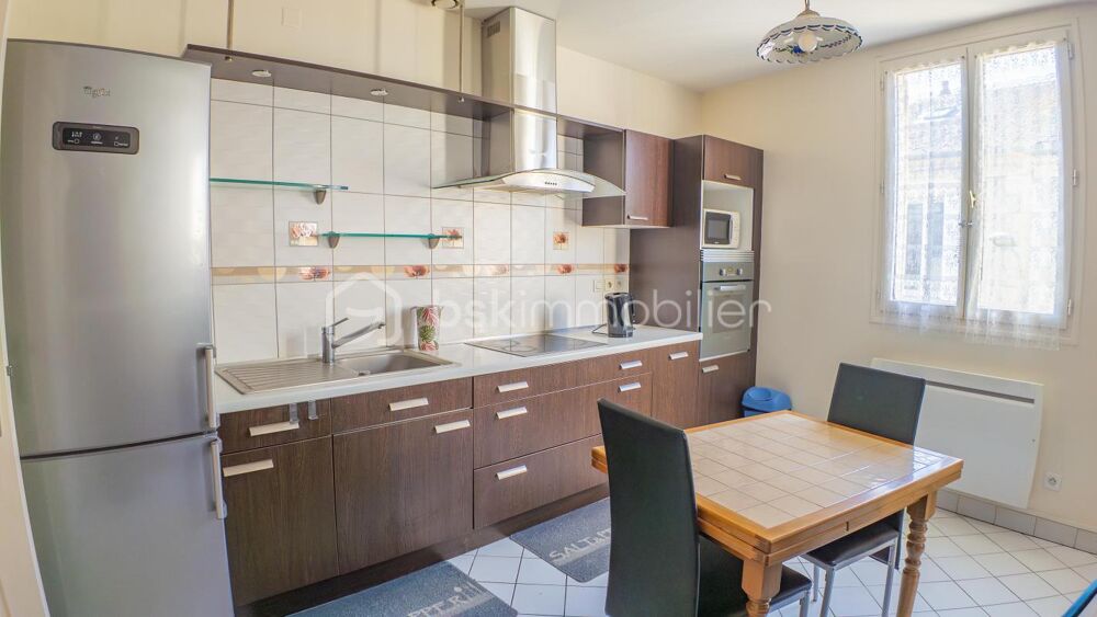 Vente Appartement Magnifique appartement 3 pièces, spacieux (88 m²), entièrement rénové dans une résidence sécurisée (avec ascenseur, cour collect Nevers