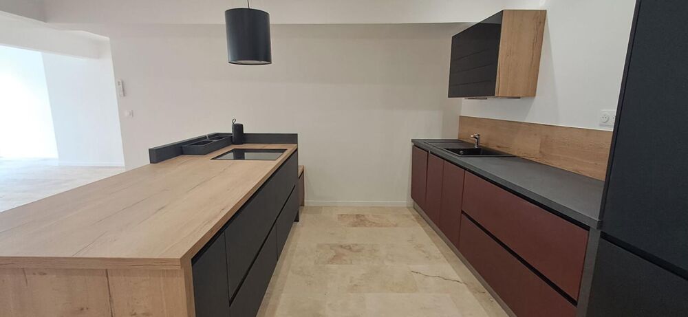 Appartement Laval 5 pièce(s) 120.09 m2 HYPER CENTRE-VILLE