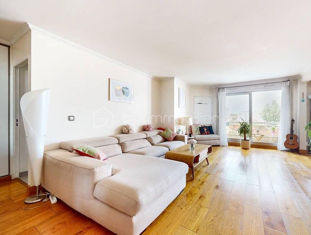 Vente Appartement RARE - COUP DE COEUR - APPARTEMENT T5 114 M2 REFAIT A NEUF PROXIMITE CENTRE VILLE TRANSPORT Les lilas