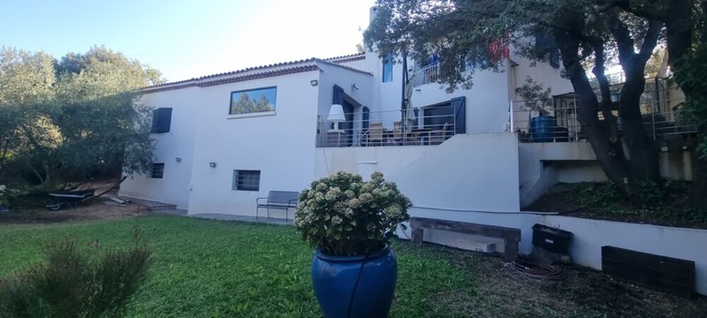 � vendre  Villa Aubagne (13400)