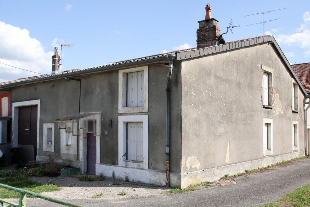 Vente Maison A proximité de la Belgique et du Luxembourg MAISON DE VILLAGE DE 79 m² À RÉNOVER – BEAU POTENTIEL ! Milly sur bradon