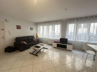  Appartement à louer 2 pièces 48 m²