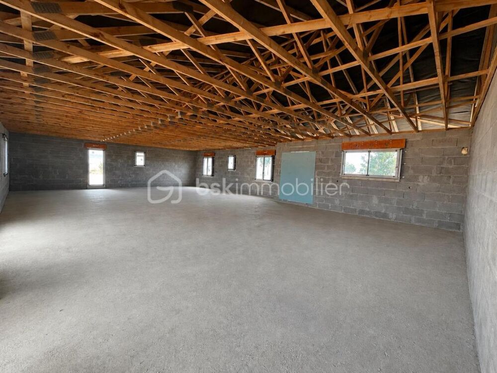 Vente Maison Maison neuve hors d'eau, hors d'air – 4 chambres – Garage – Vivonne Vivonne