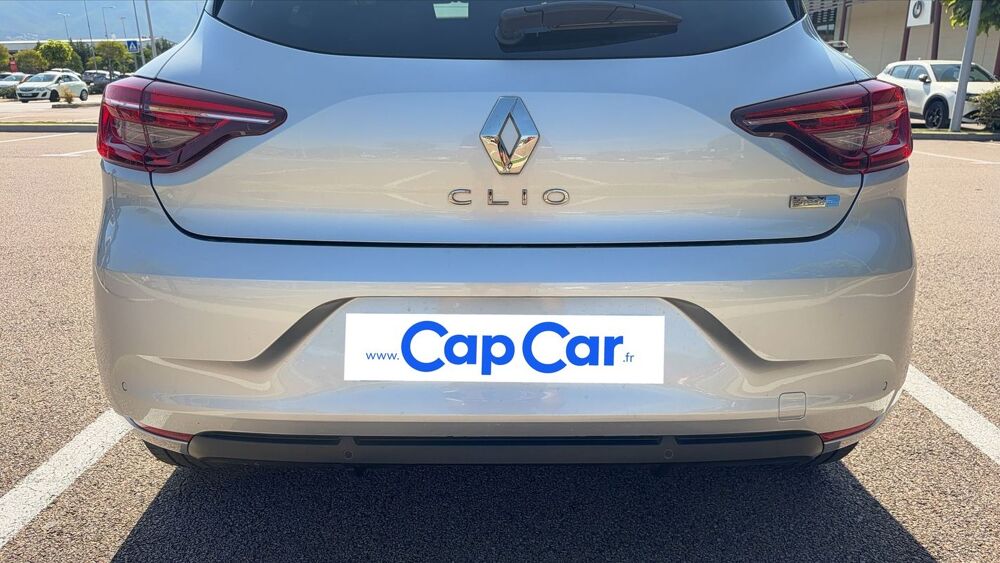 Clio V 1.6 E-Tech 140 Hybrid BVA6 Zen 2021 occasion 20000 Ajaccio