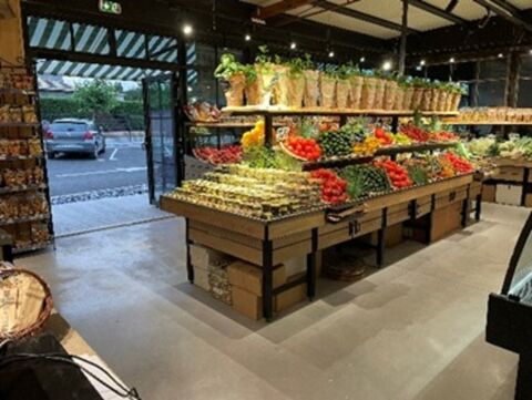   Local commercial � louer EGUILLES (13510) 