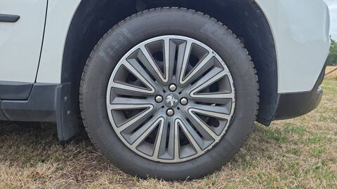 2008 1.2 PureTech 82 Active 2015 occasion 87200 Saint Junien