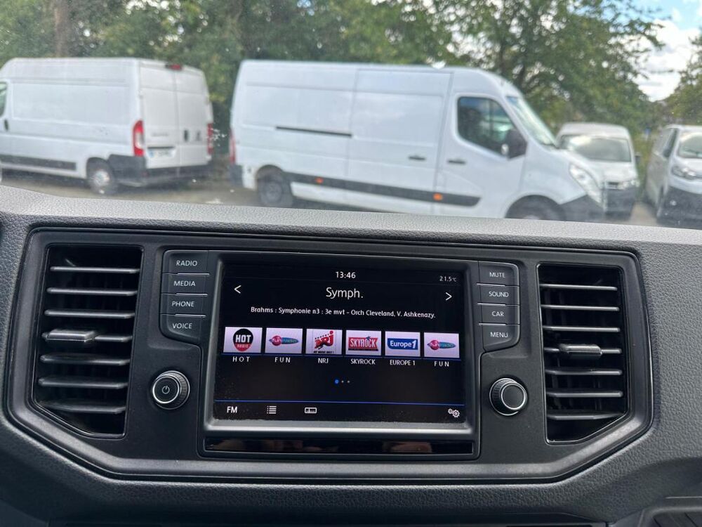 Crafter VAN II 2.0 TDI 177 35 L3H3 BUSINESS LINE PRIX TTC 2017 occasion 78240 Chambourcy