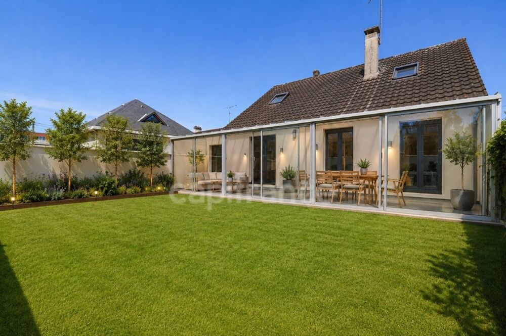 À vendre à Sainte-Geneviève-des-Bois, maison climatisée : de 123 m², 5 chambres, véranda, garage, sans travaux et parfaitemen