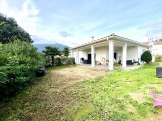  Villa  vendre 6 pices 162 m