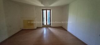  Immeuble � vendre 15 + pi�ces 466 m�