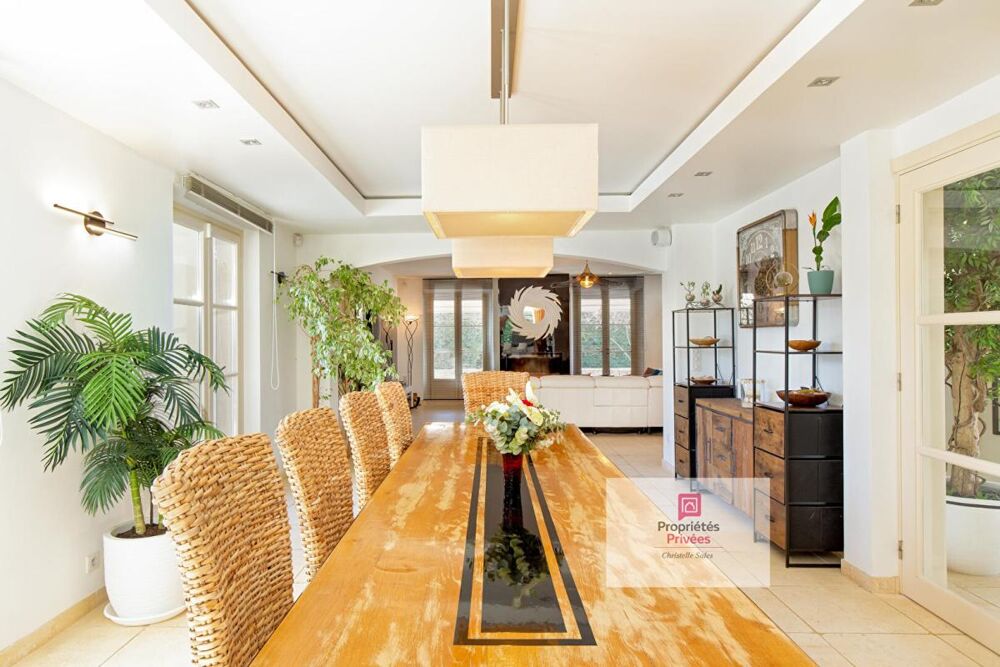 Maison contemporaine 250 m² avec piscine Callian / Montauroux Calme absolu