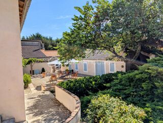  Maison � vendre 9 pi�ces 296 m�