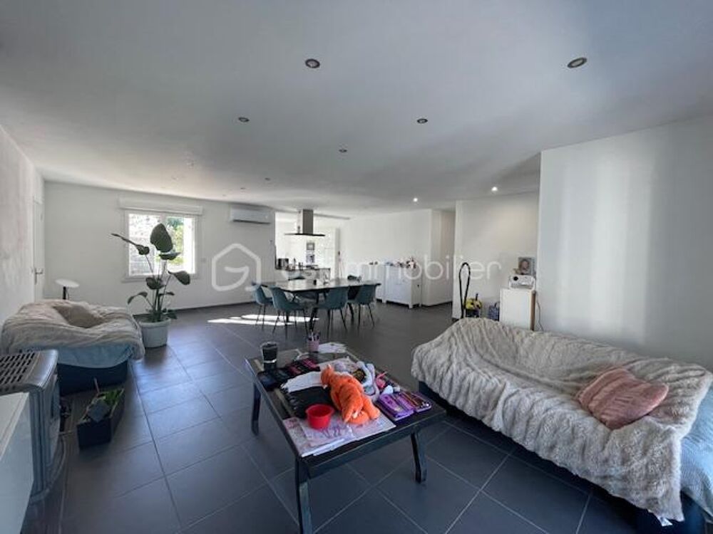 PIERREVERT-VILLA PLAIN PIED 150M² ENVIRON, 4 CHAMBRES, GARAGE TERRAIN DE 2990M²