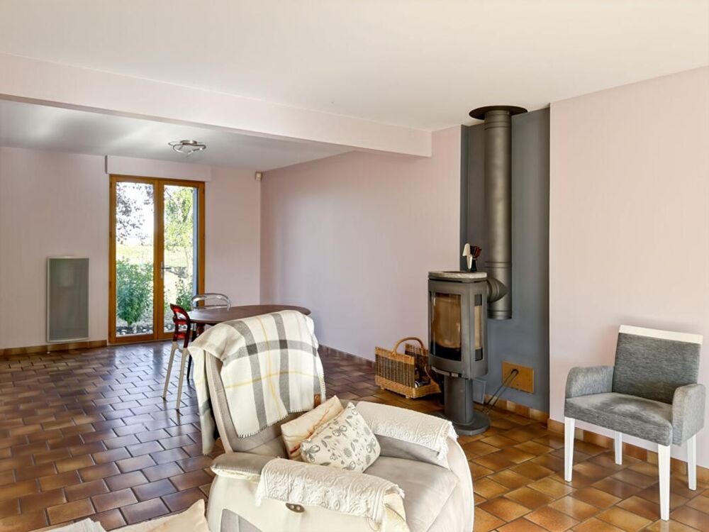 Vente Maison Maison Vion 7 pièce(s) 135 m2 Vion