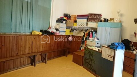   Local commercial 112 m² avec belle vitrine à Bédarieux 