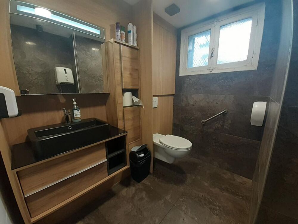 Vente Immeuble MUR LOCAL COMMERCIAL LOUE AVEC LICENCE IV Gournay en bray