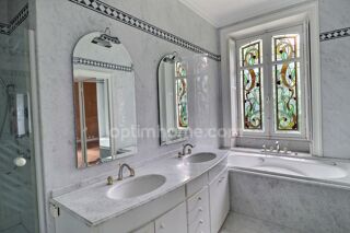  Propriété/château à vendre 15 + pièces 613 m²
